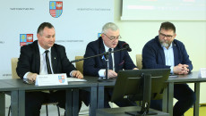 Marszałek Andrzej Bętkowski wita gości konferencji ICT.