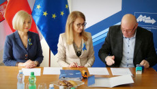Podpisanie Umów W Ramach Power W Siedzibie Wojewódzkiego Urzędu Pracy (1)