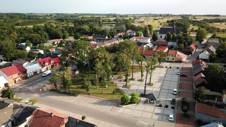Przykład Rewitalizacji Rynek W Pierzchnicy