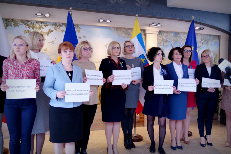 Rosyjskiekobietyzatrzymajciewojnę Apelowały Kobiety Z Naszego Regionu
