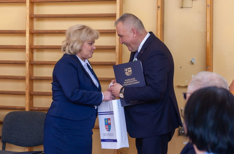 Nadanie Imienia Szkole W Chybicach 2022 (3)