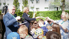 Sadzenie Krzewów W Przedszkolu Nr 27 W Kielcach (15)