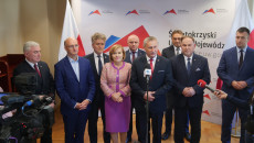 Do Mikrofonu Przemawia Zbigniew Koniusz.