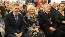 Renata Janik, Jarosław Karyś, Biskup Andrzej Kaleta