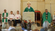 Biskup Andrzej Kaleta Podczas Mszy