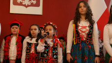 Dzieci śpiewające Pastorałki