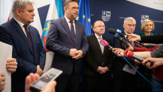 Konferencja Na Temat Zatwierdzenia Program Regionalnego Fundusze Europejskie Dla Świętokrzyskiego 2021 2027 (7)