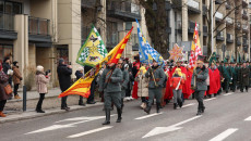 Idzie Pochód świąteczny