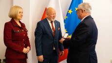 Uroczystości Wręczenia Odznak Honorowych Za Zasługi Dla Rozwoju Gospodarki Rzeczypospolitej Polskiej (1)