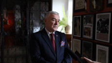 Andrzej Bętkowski Udziela Wywiadu Radiowego