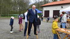 Piknik Z Okazji Dnia Ziemi Nauka O Ekologii Poprzez Zabawę (6)