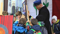 Piknik Z Okazji Dnia Ziemi Nauka O Ekologii Poprzez Zabawę (7)