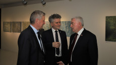 Zbigniew Koniusz I Krzysztof Słoń Rozmawiają Z Andrzejem Bętkowskim