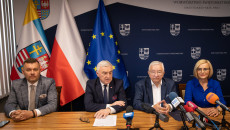 Łukasz Wilczyński, Marszałek Andrzej Bętkowski, Krzysztof Lipiec, Wicemarszałek Renata Janik