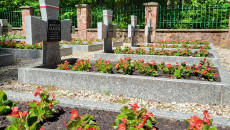 Uroczystości Ku Czci Poległych W 80. Rocznicę Poświęcenia Cmentarza Partyzanckiego (10)