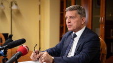 Andrzej Pruś Podczas Briefingu (3)