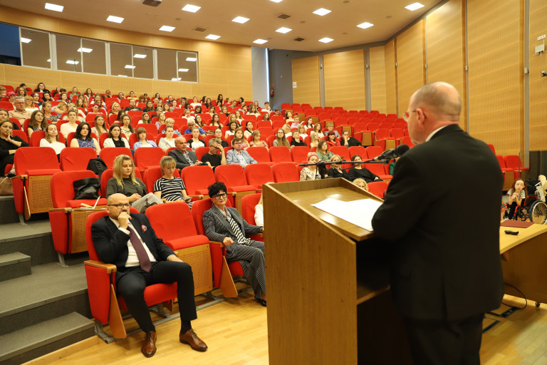 Przemawia Marek Bogusławski Do Studentów I Wykładowców