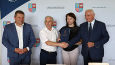 Podpisywanie Umów Z Beneficjentami (13)