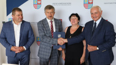 Podpisywanie Umów Z Beneficjentami (19)