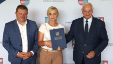 Podpisywanie Umów Z Beneficjentami (9)