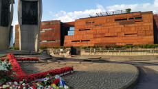 Marszałek Andrzej Bętkowski w Gdańsku uczestniczył w 43. rocznicy Porozumień Sierpniowych