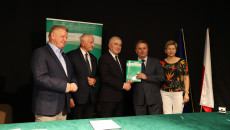 W Klimontowie Podpisano Umowy Na Budowę Lub Modernizację Lokalnych Dróg (16)