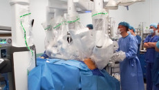 Nowoczesny Robot Medyczny Da Vinci Już Operuje Pacjentów (4)