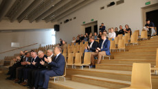 Uczestnicy Konferencji Siedzą Na Trybunach Sali Rcnt