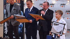 Wicemarszałek województwa świętokrzyskiego Marek Bogusławski uczestniczy w podsumowaniu roku 2023 SHIRO Kyokushin Klubu Karate