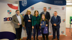 Nagrodzono laureatów konkursu „Cyfrowe łamigówki”