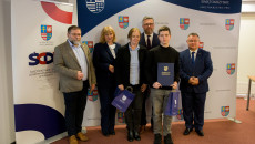 Nagrodzono laureatów konkursu „Cyfrowe łamigówki”