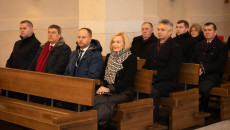 Wicemarszałek Renata Janik Podczas Modlitwy W Kaplicy