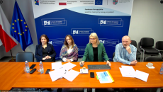 Pracownicy Departamentu Wdrażania Europejskiego Funduszy Społecznego Prowadzą Spotkanie Informacyjne W Formule On Line.