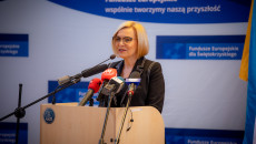 Marszałek Renata Janik podczas konferencji zaprasza na DOFE