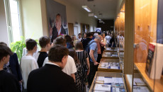 Pedagogicznej Bibliotece Wojewódzkiej w Kielcach nadano imię Gustawa Herlinga-Grudzińskiego