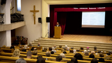 Pedagogicznej Bibliotece Wojewódzkiej w Kielcach nadano imię Gustawa Herlinga-Grudzińskiego