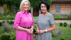 Marszałek Renata Janik, dyrektor ROPS Elżbieta Korus