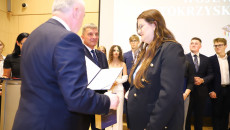 Inauguracyjna sesja Młodzieżowego Sejmiku IV kadencji