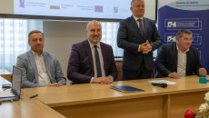 Podpisanie Umów W Połańcu Z Udziałem Wicemarszałka Grzegorza Sochy, Przewodniczącego Andrzeja Bętkowskiego (15)