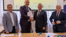 Podpisanie Umów W Połańcu Z Udziałem Wicemarszałka Grzegorza Sochy, Przewodniczącego Andrzeja Bętkowskiego (26)