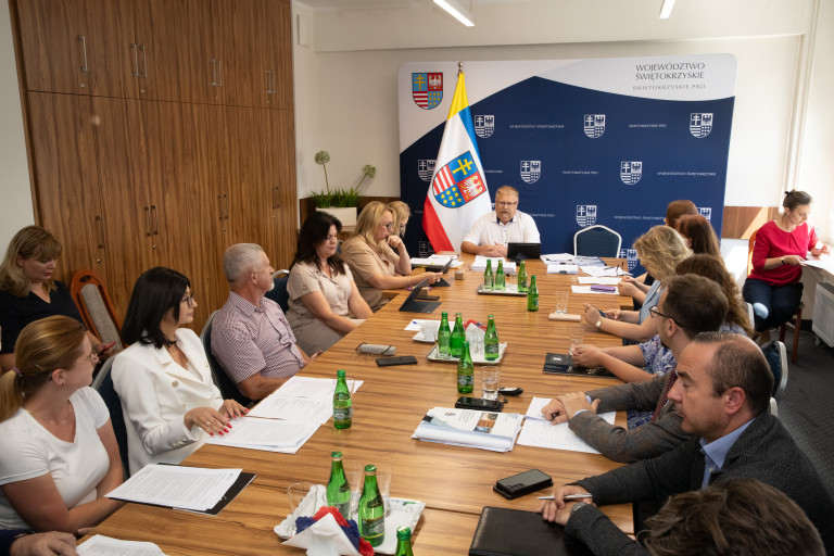 Szeroki, Ogólny Plan Sali Obrad