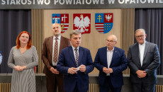 Uroczystość Przekazania Umów Beneficjentom W Opatowie (3)