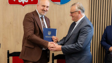 Uroczystość Przekazania Umów Beneficjentom W Opatowie (5)