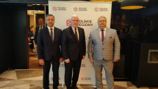 Wiceprzewodniczący Sejmiku Marek Strzała, Przewodniczący Sejmiku Andrzej Bętkowski, Radny Paweł Krakowiak (2)