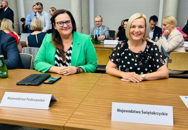 Marszałek Renata Janik Podczas Spotkania