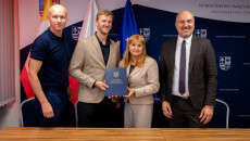 Podpisanie umów sportowych