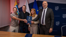 podpisanie umów sportowych