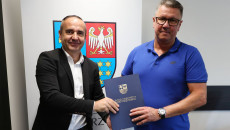 Podpisanie Umowy Gminny Klub Sportowy W Rudkach