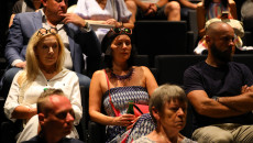 Koncert islandzkiej artystki i czytanie Fossego otworzyły siedzibę Teatru Żeromskiego po remoncie