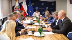 Obrady Komisji Strategii Rozwoju, Promocji i Współpracy z Zagranicą pod przewodnictwem Marcina Piętaka